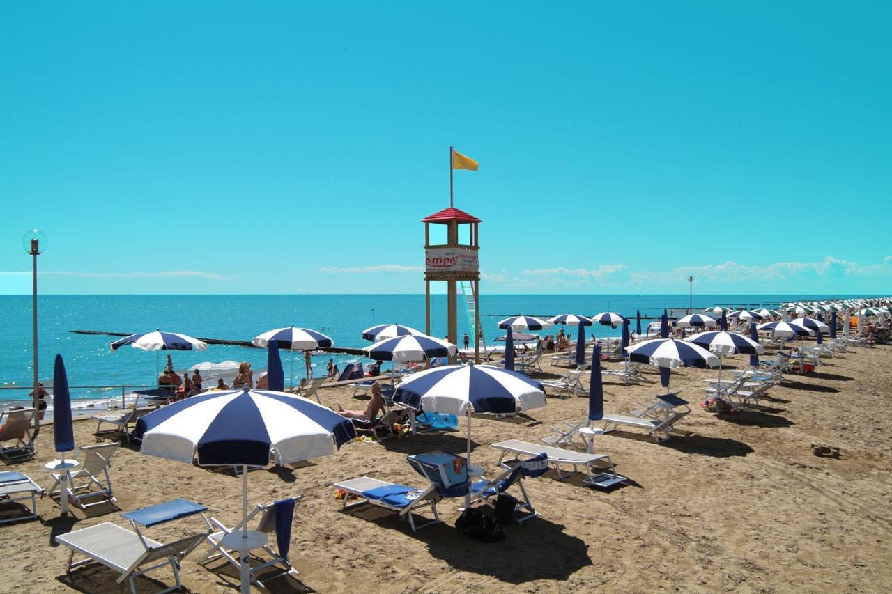 Appartement Tigli Lido Altanea à Caorle Extérieur photo