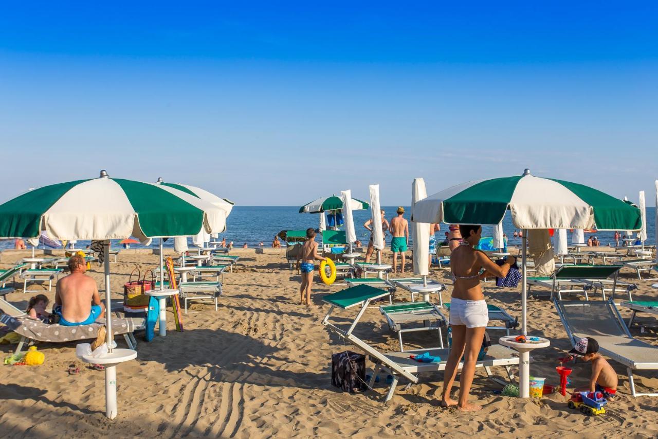 Appartement Tigli Lido Altanea à Caorle Extérieur photo