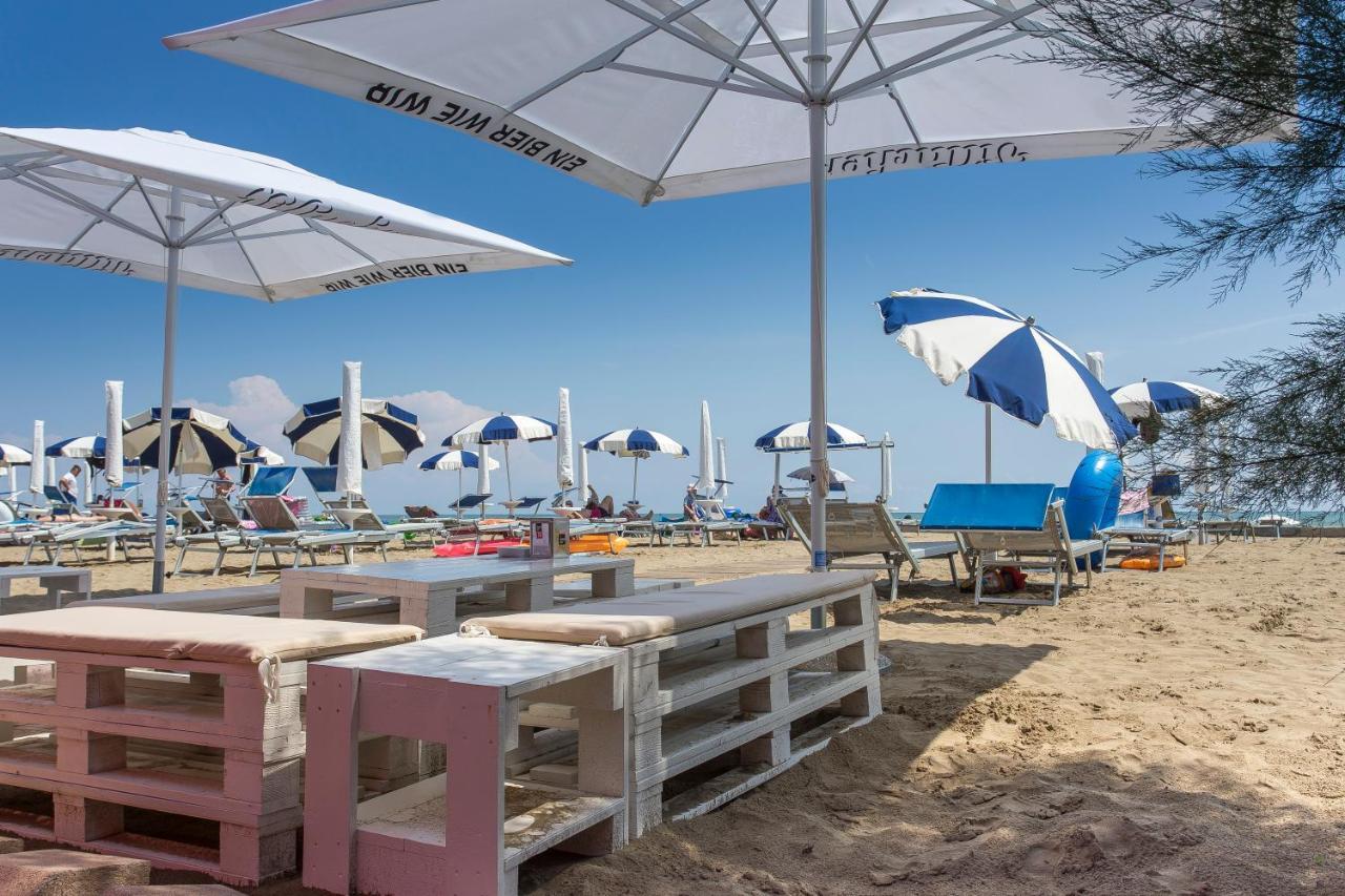 Appartement Tigli Lido Altanea à Caorle Extérieur photo